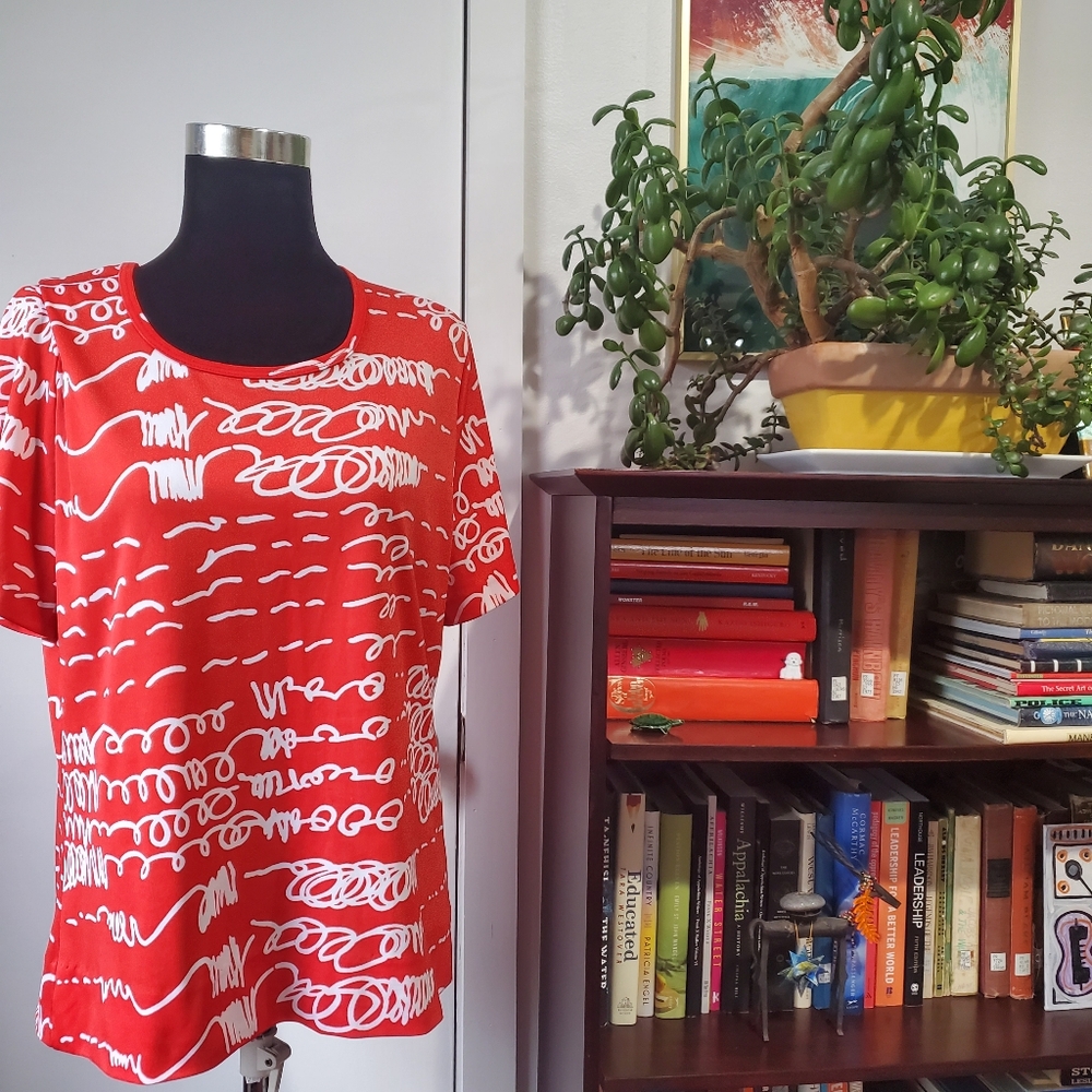 Vintage handmade polyester top with funky curlique pattern